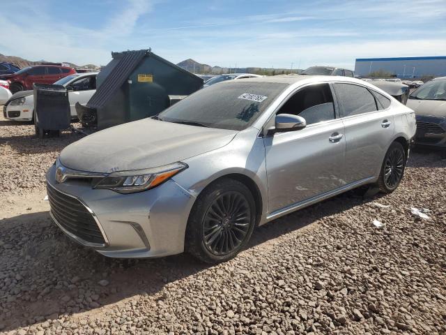 Седаны TOYOTA AVALON 2017 Серебристый