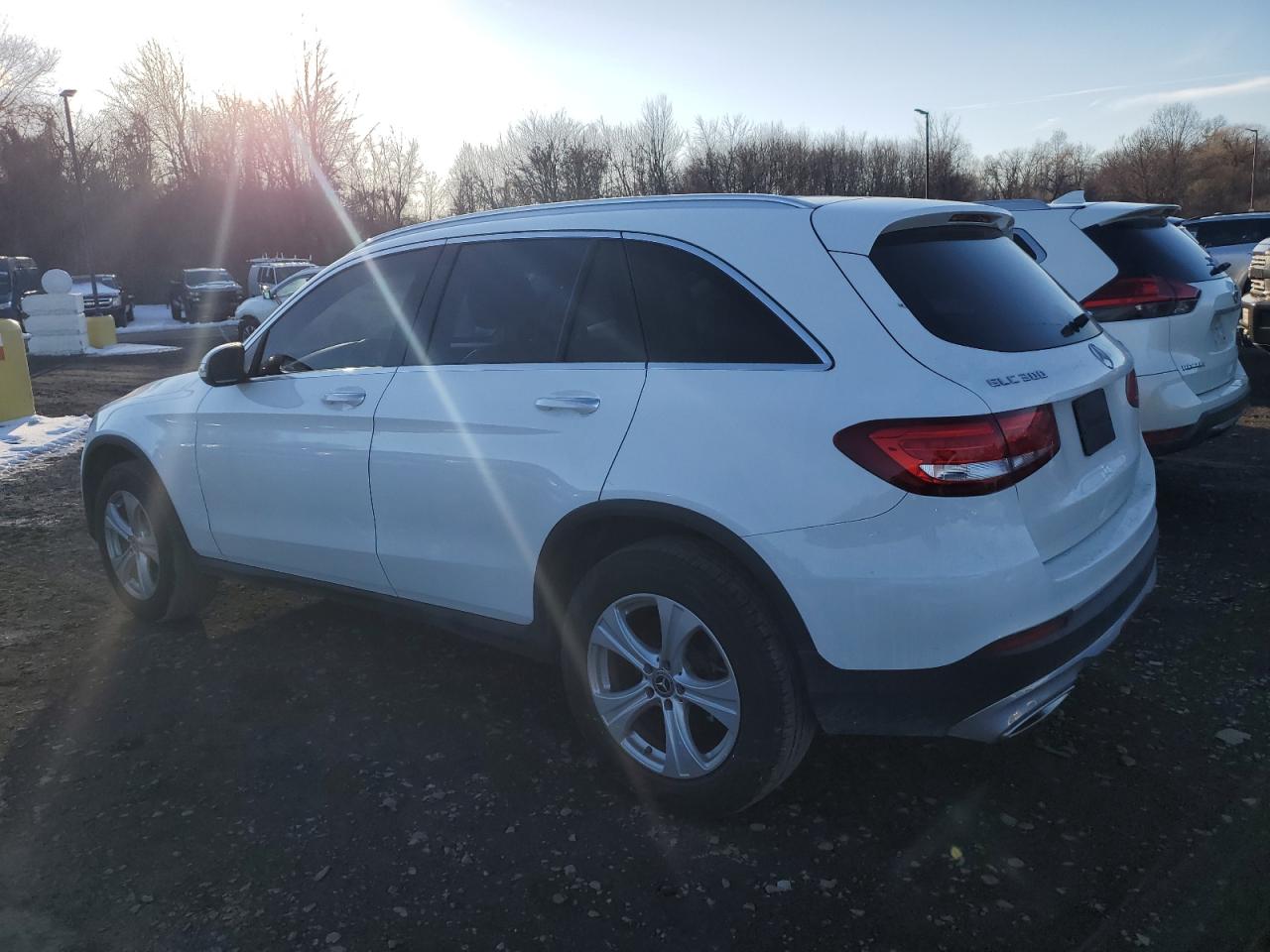 2018 Mercedes-Benz GLC - Image 2