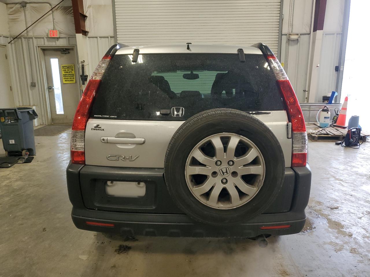 2006 Honda CR-V - Image 6