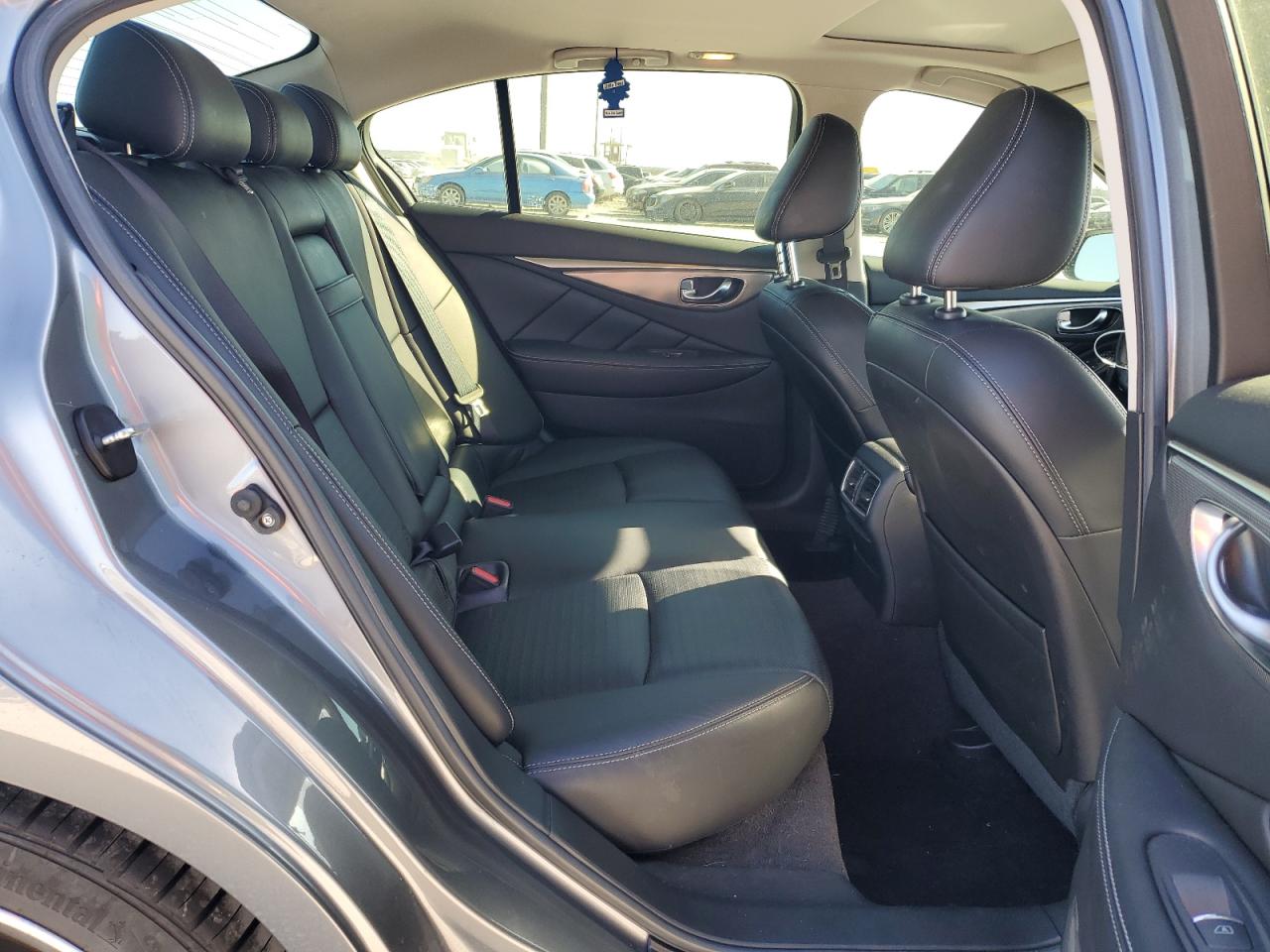 2018 Infiniti Q50 - Image 10
