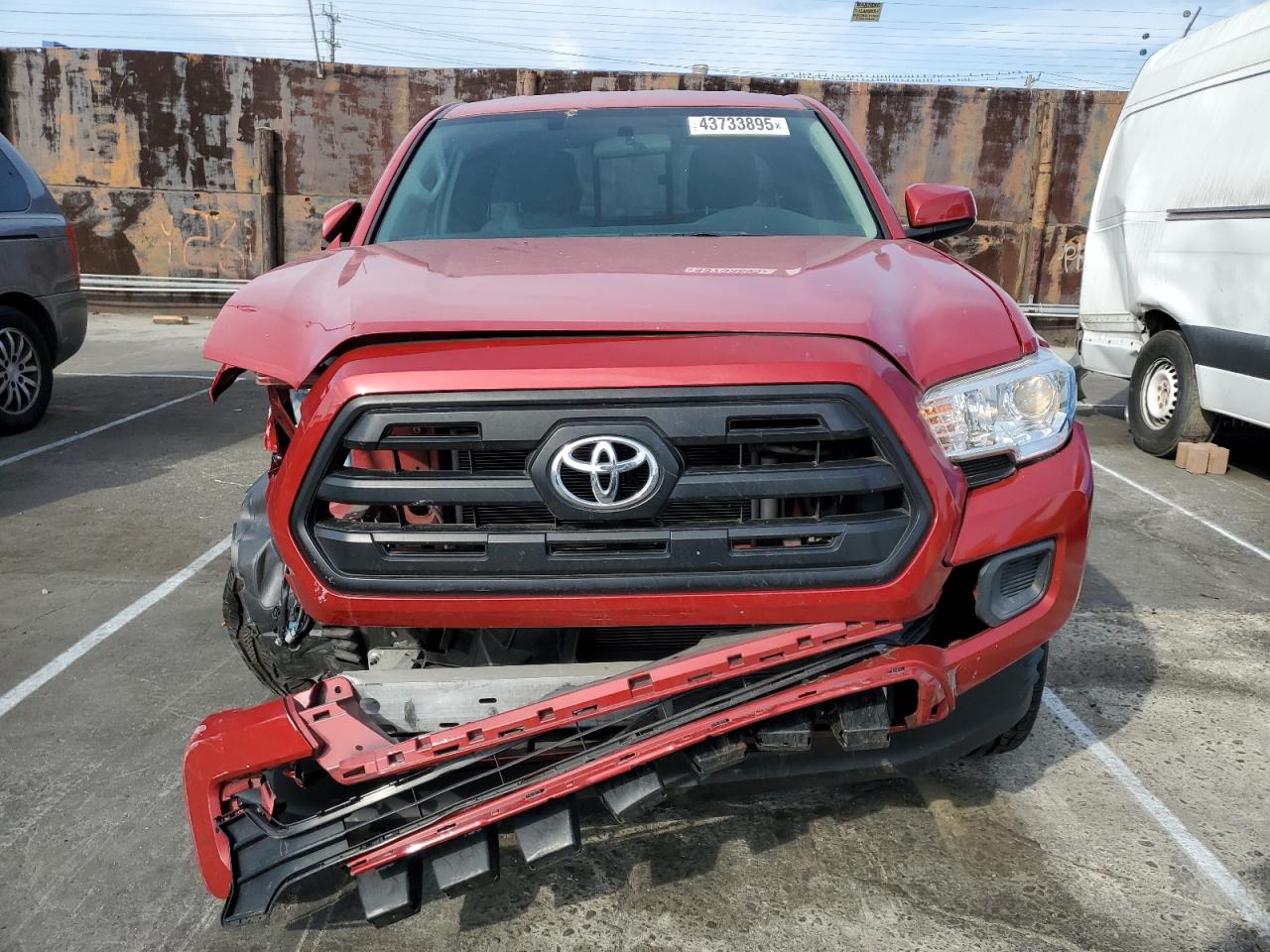 2017 Toyota Tacoma - Image 5
