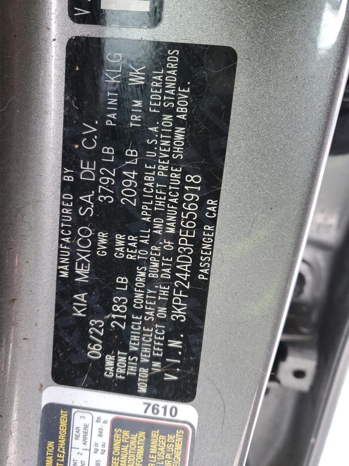 2023 Kia Forte - Image 12