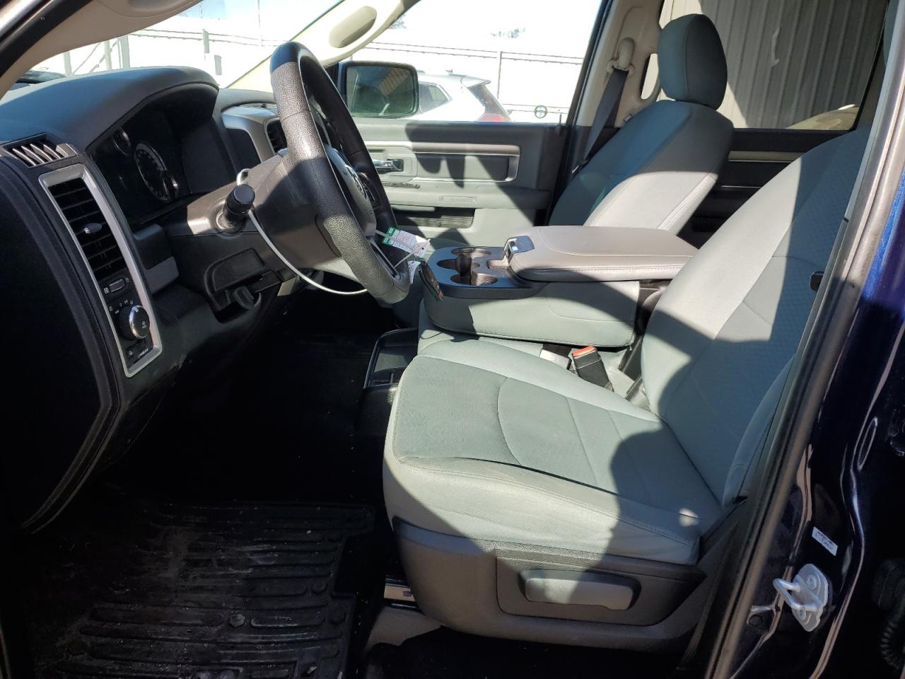 2017 RAM 1500 - Image 7