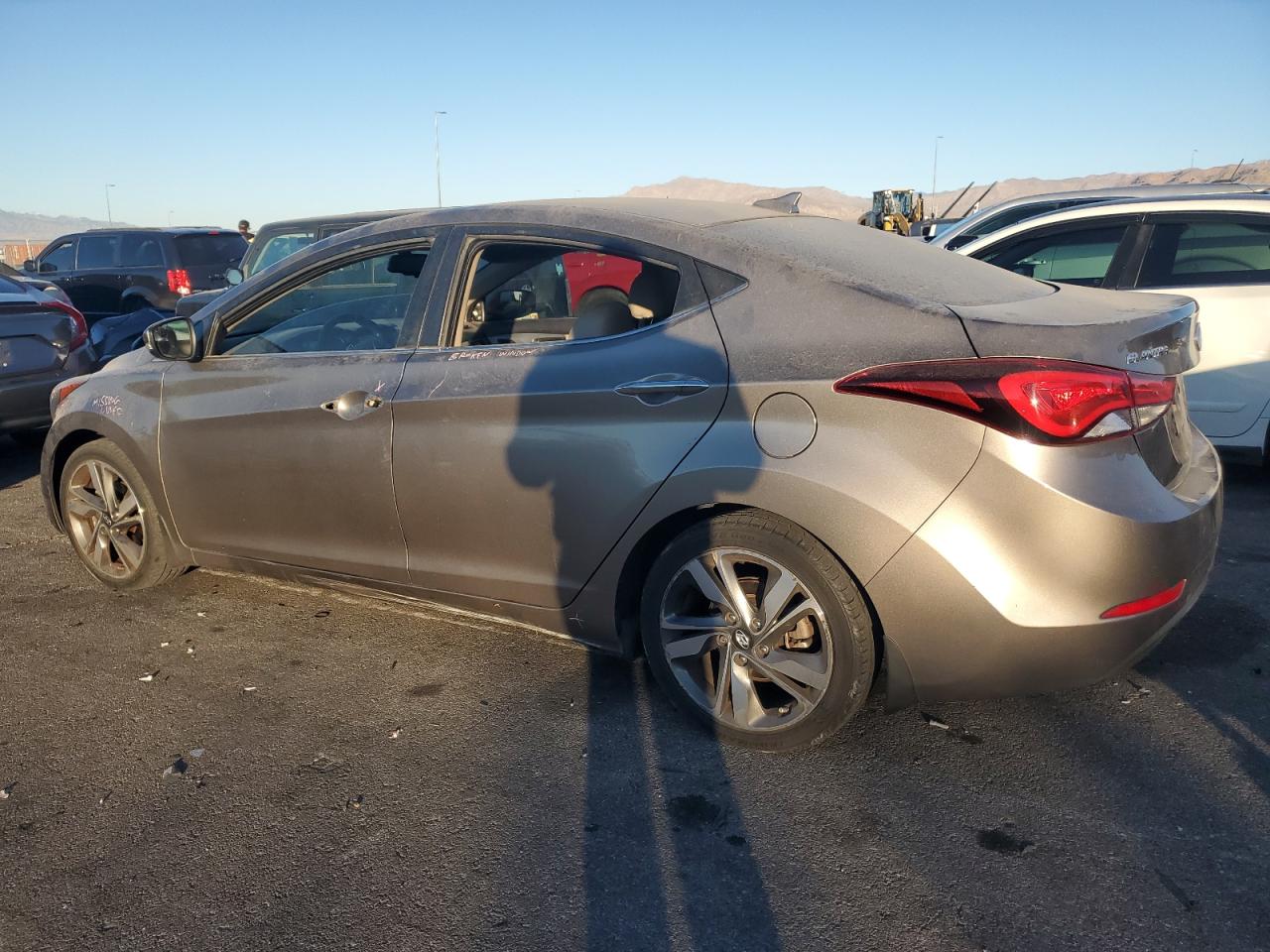 2015 Hyundai Elantra - Image 2