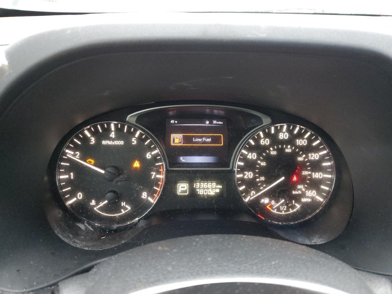 2015 Nissan Pathfinder - Image 9