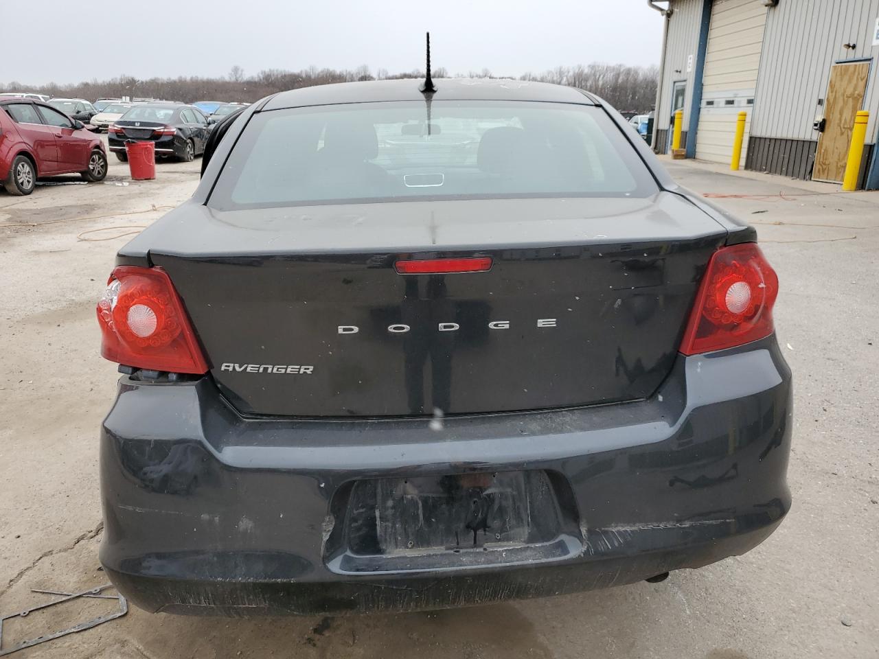 2012 Dodge Avenger - Image 6