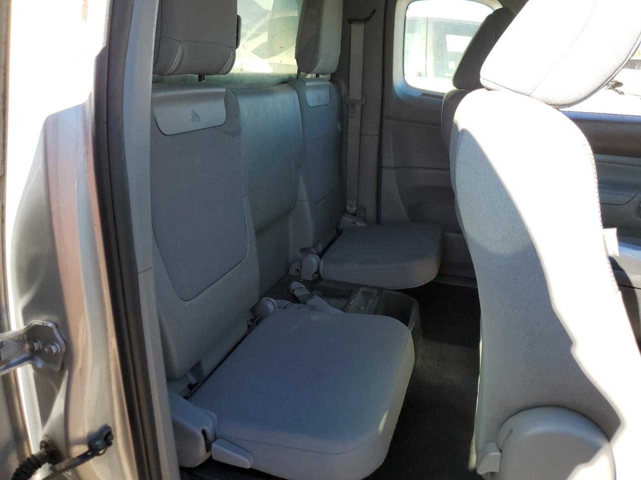 2013 Toyota Tacoma - Image 10