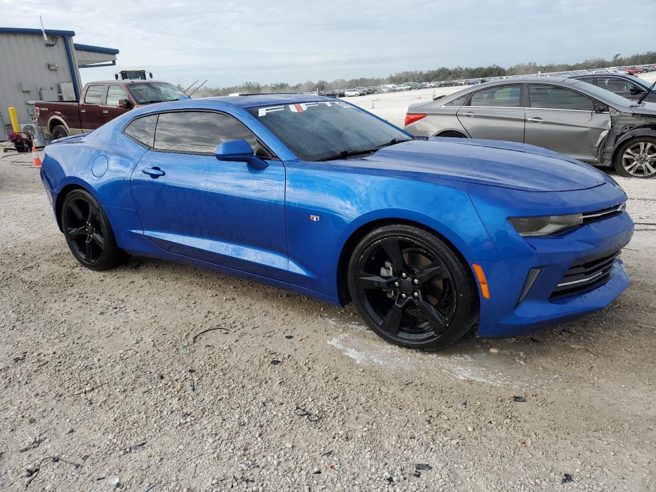2017 Chevrolet Camaro - Image 4