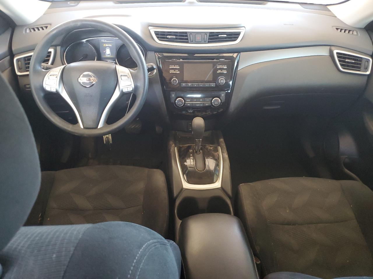 2016 Nissan Rogue - Image 8