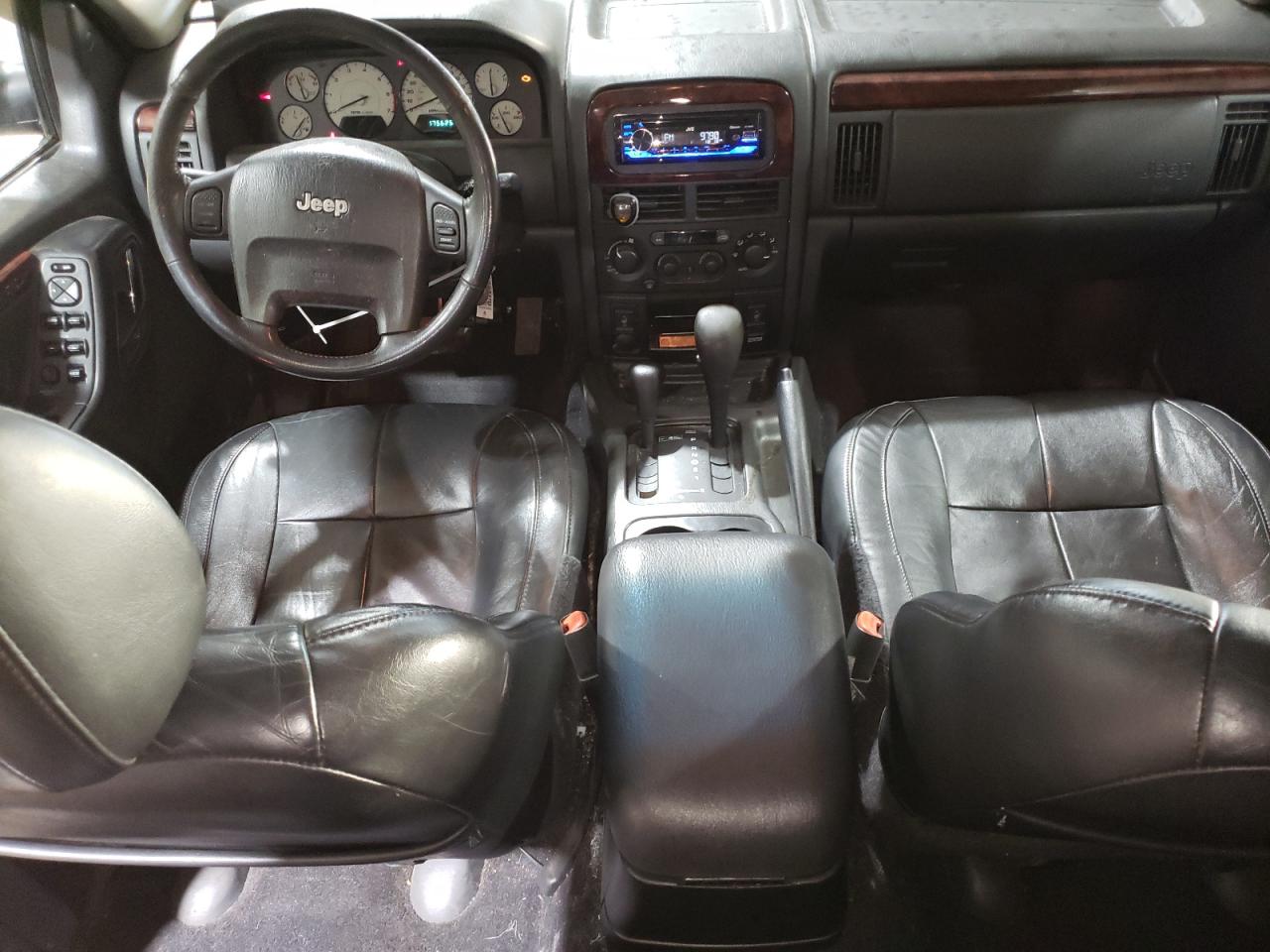 2002 Jeep Grand Cherokee - Image 8
