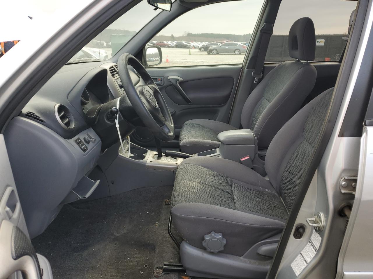 2003 Toyota RAV 4 - Image 7