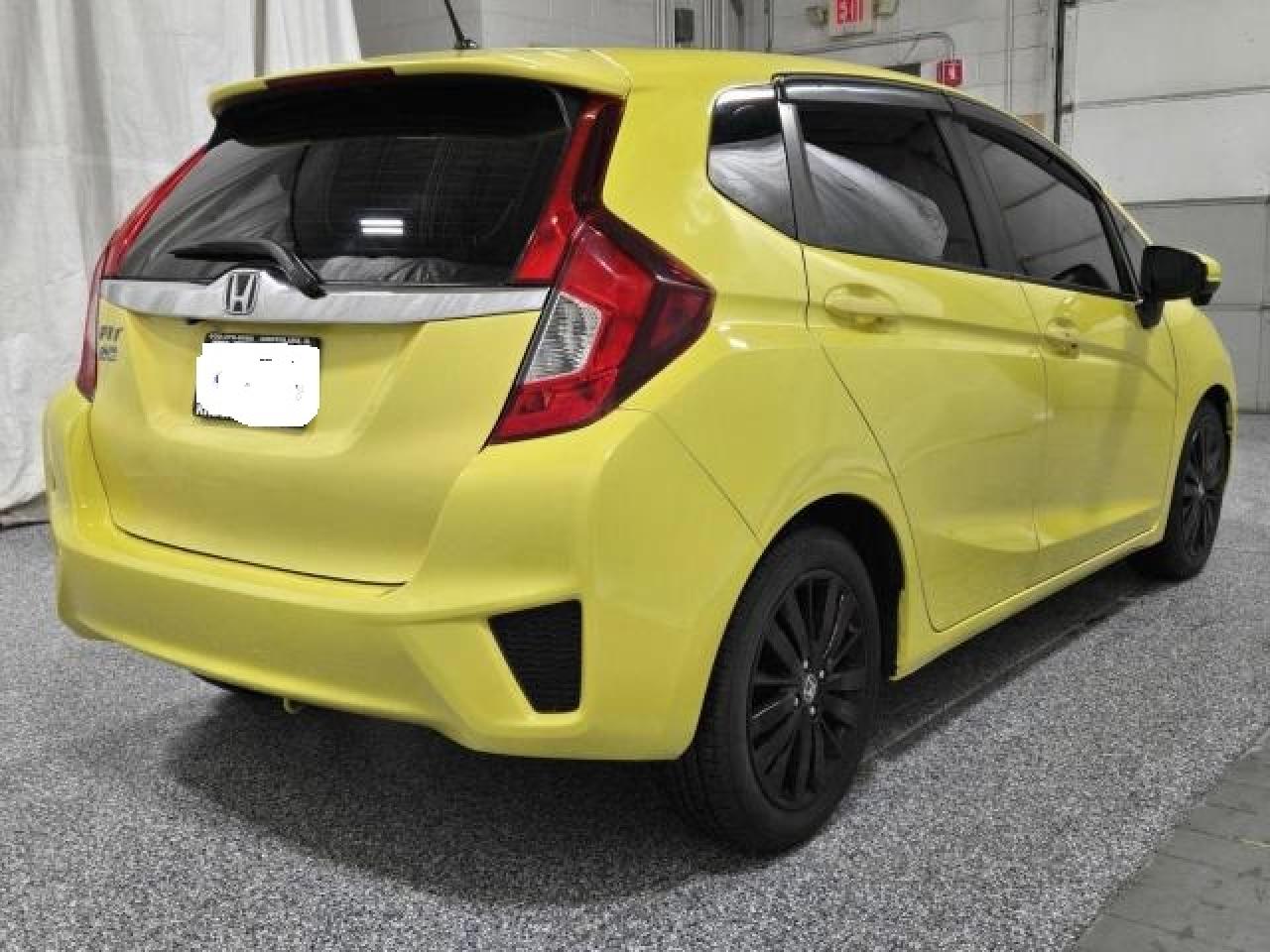 2015 Honda Fit - Image 4