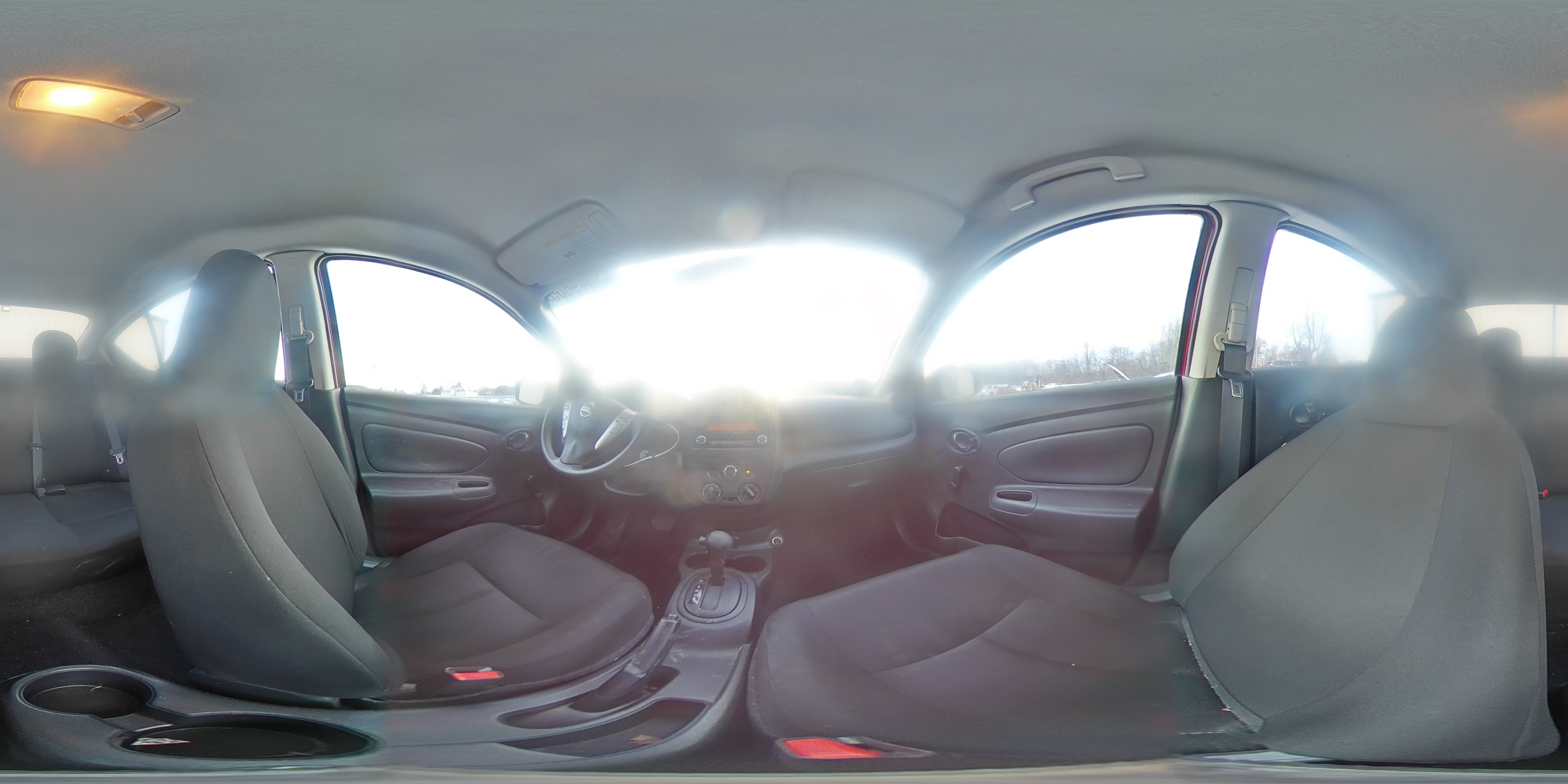 2017 Nissan Versa - Image 12