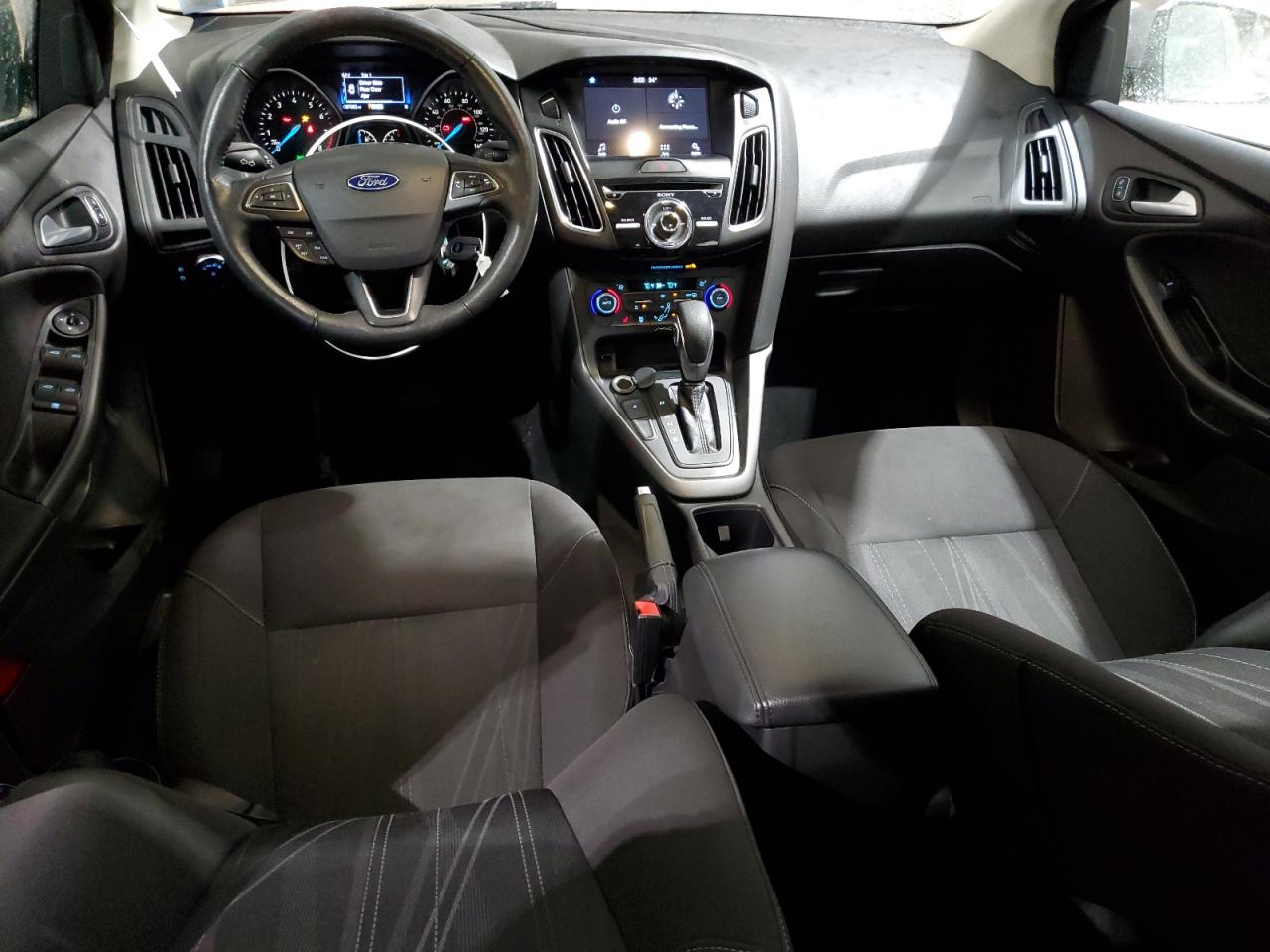 2017 Ford Focus - Image 8