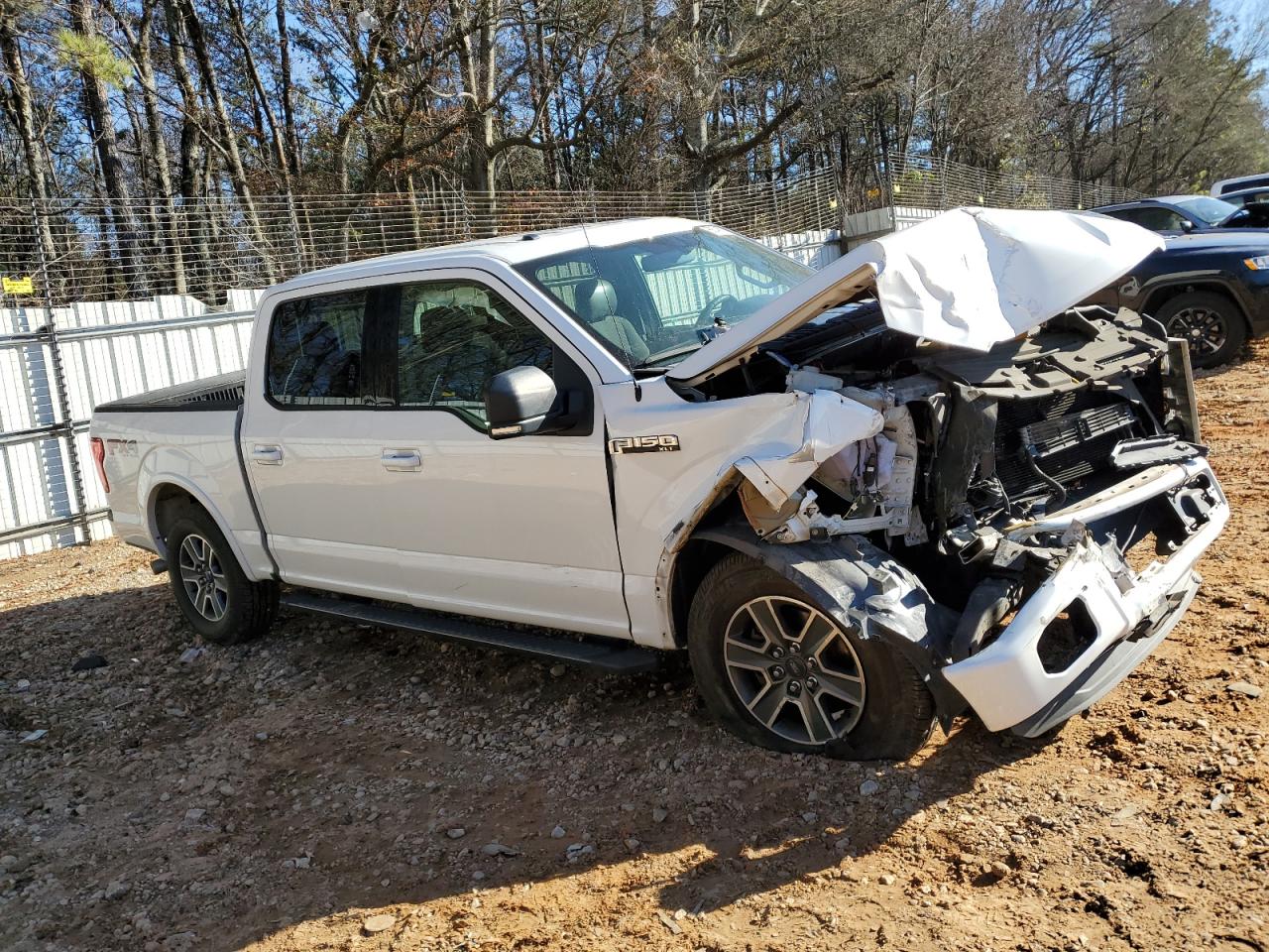 2015 Ford F-150 - Image 4