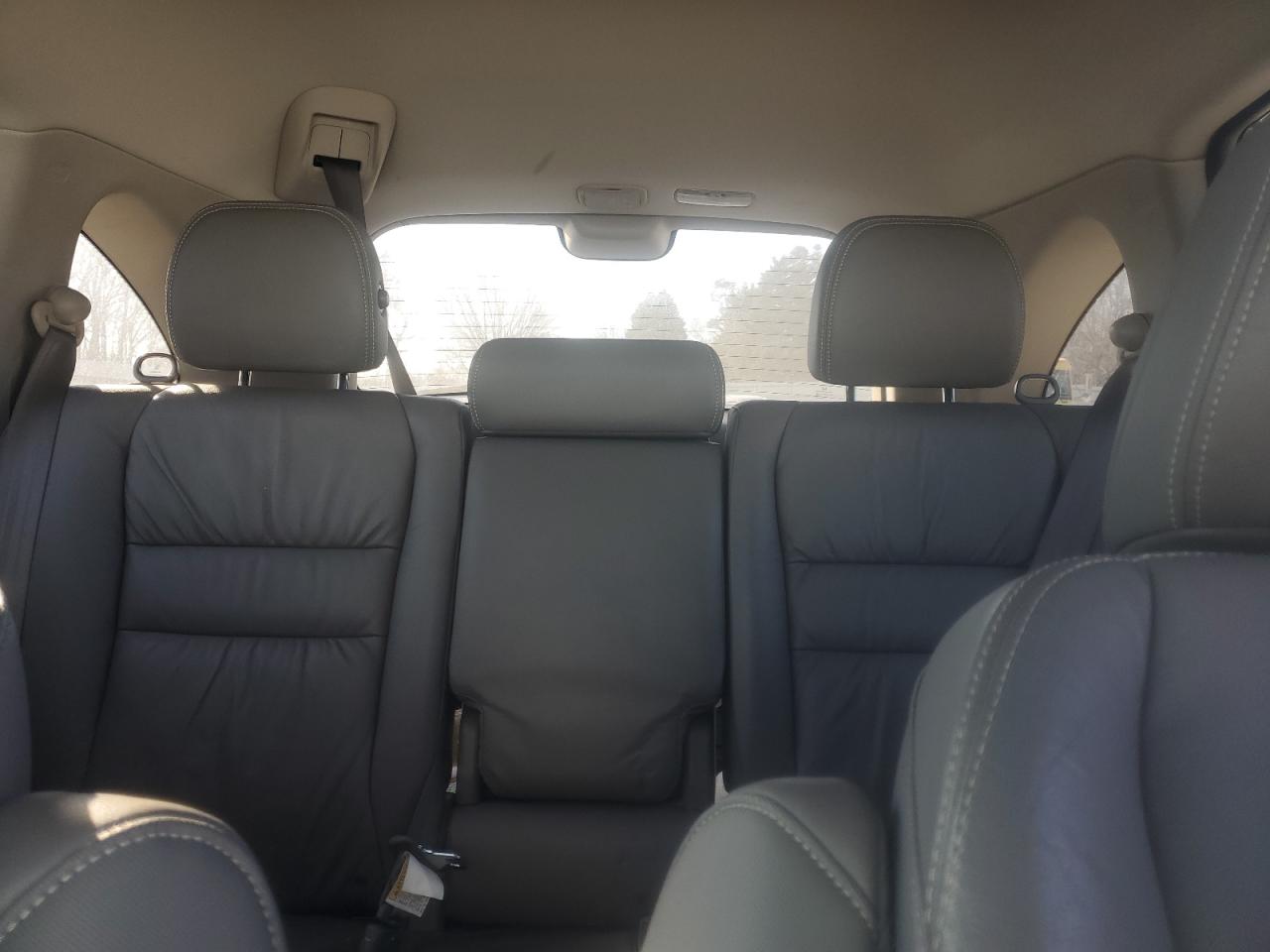 2010 Honda CR-V - Image 10