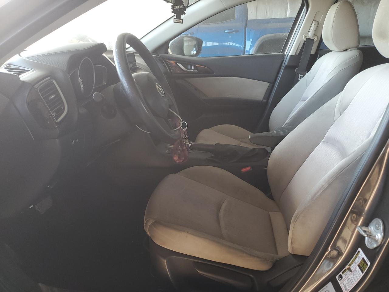 2014 Mazda 3 - Image 7