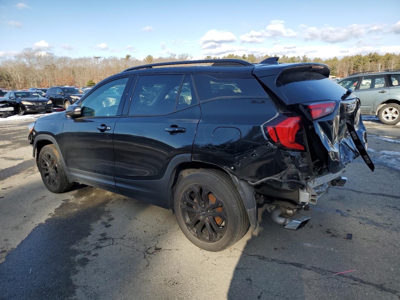 2019 GMC Terrain - Image 2