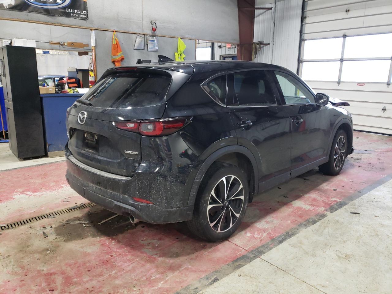 2023 Mazda CX-5 - Image 3