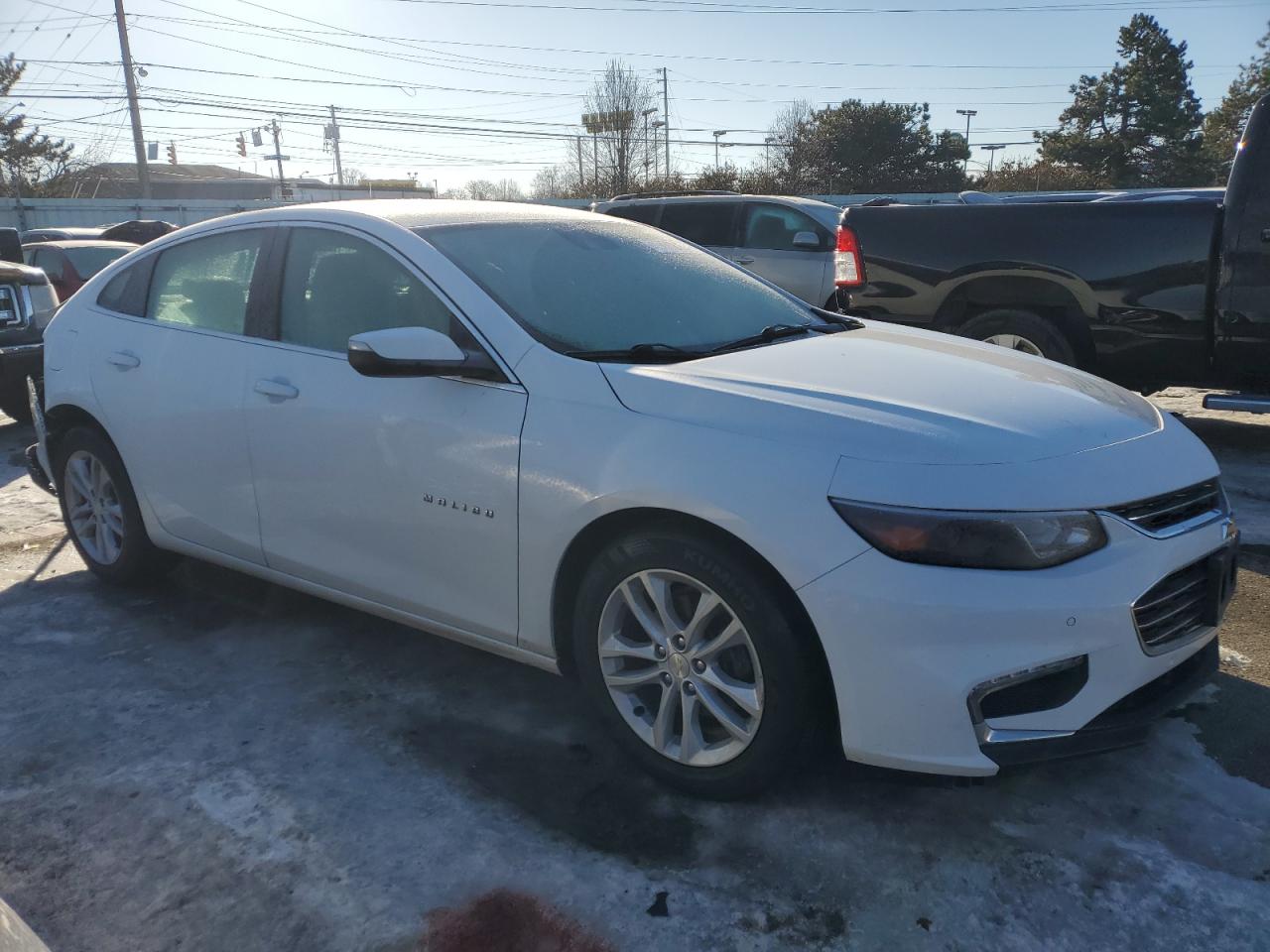 2016 Chevrolet Malibu - Image 4