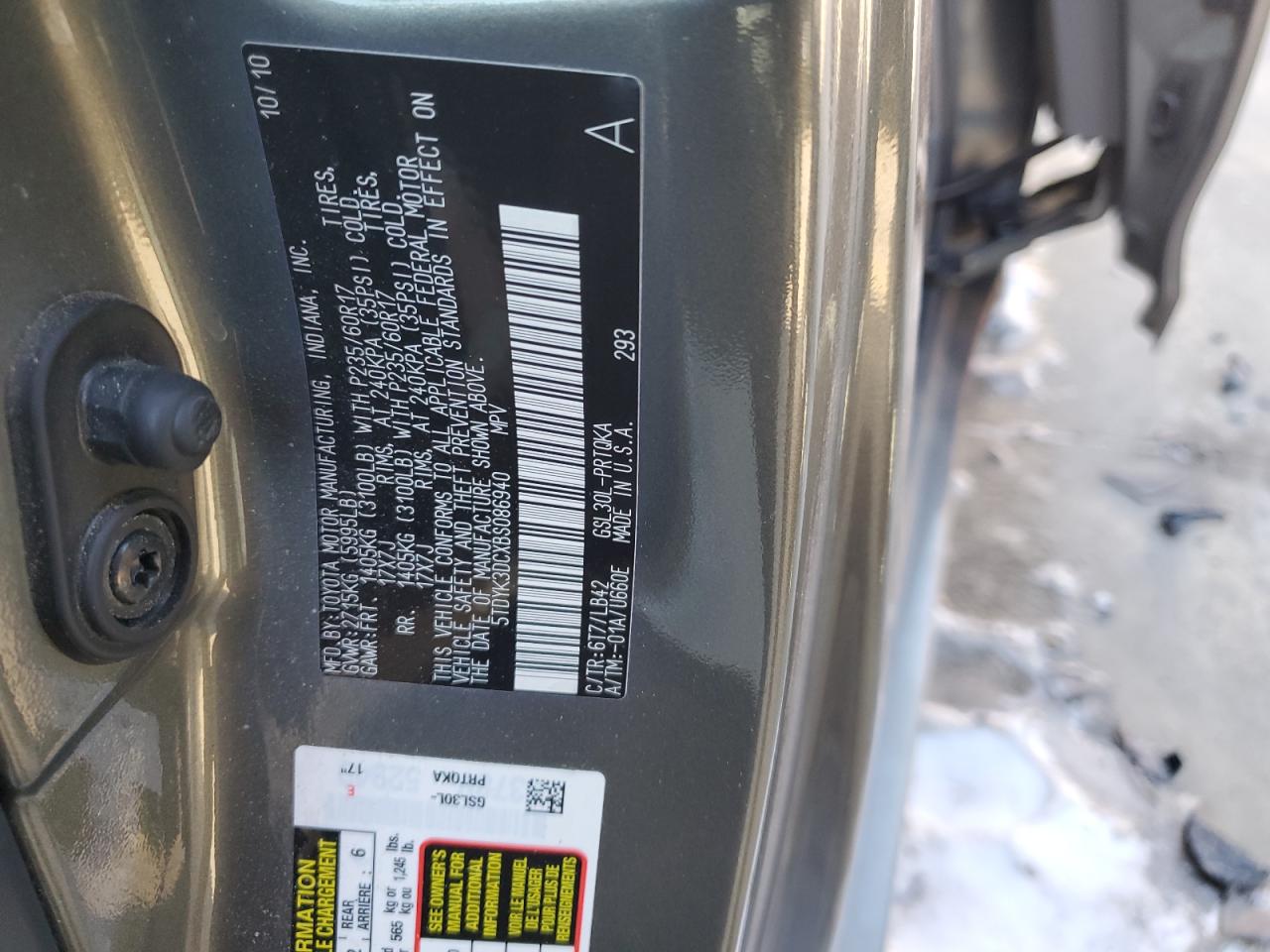 2011 Toyota Sienna - Image 13