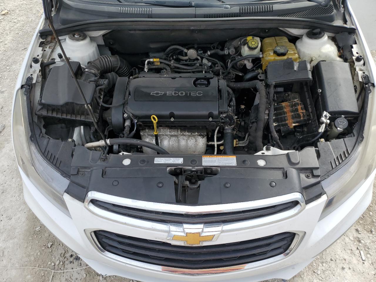 2015 Chevrolet Cruze - Image 11