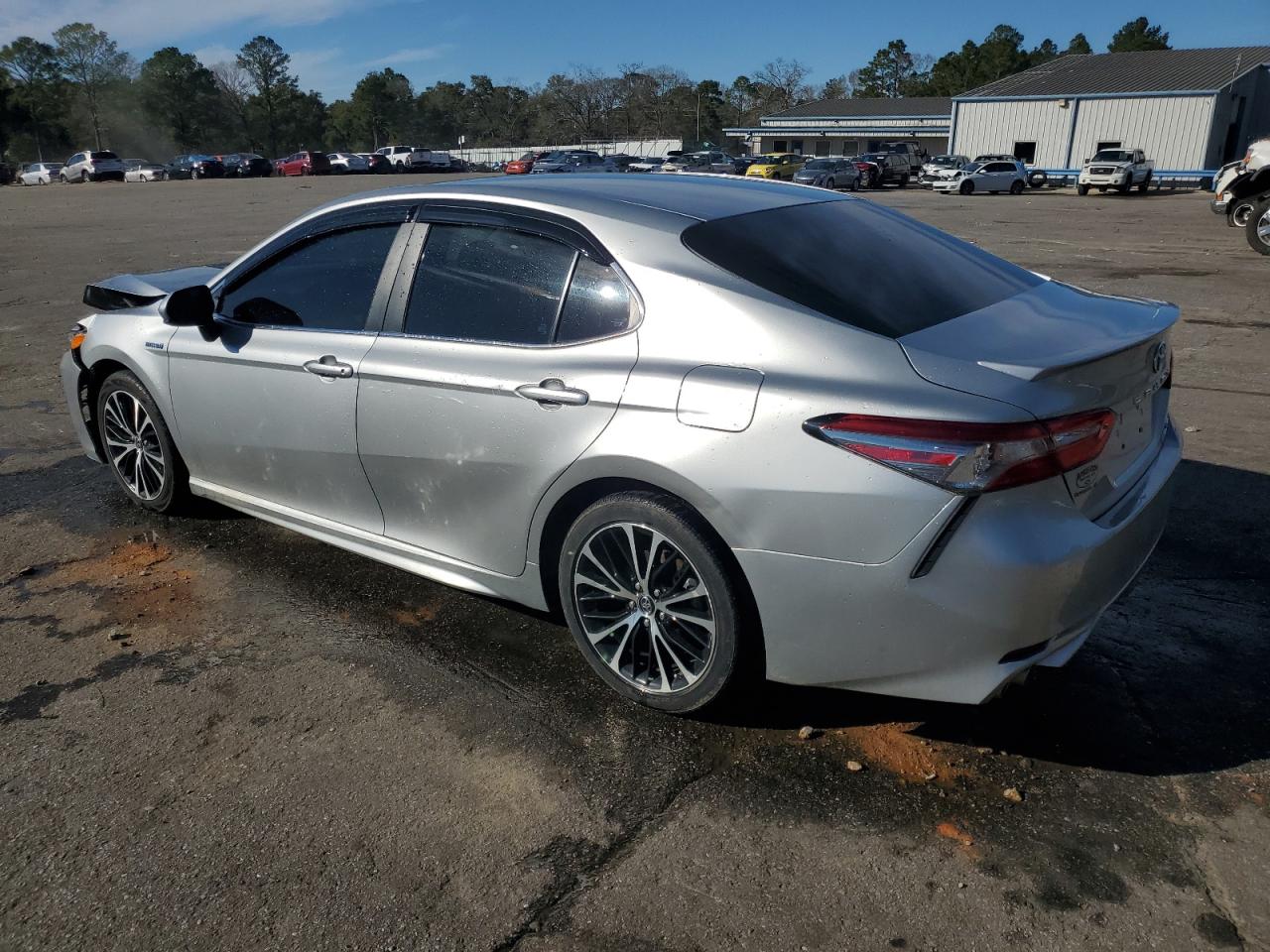 2018 Toyota Camry - Image 2