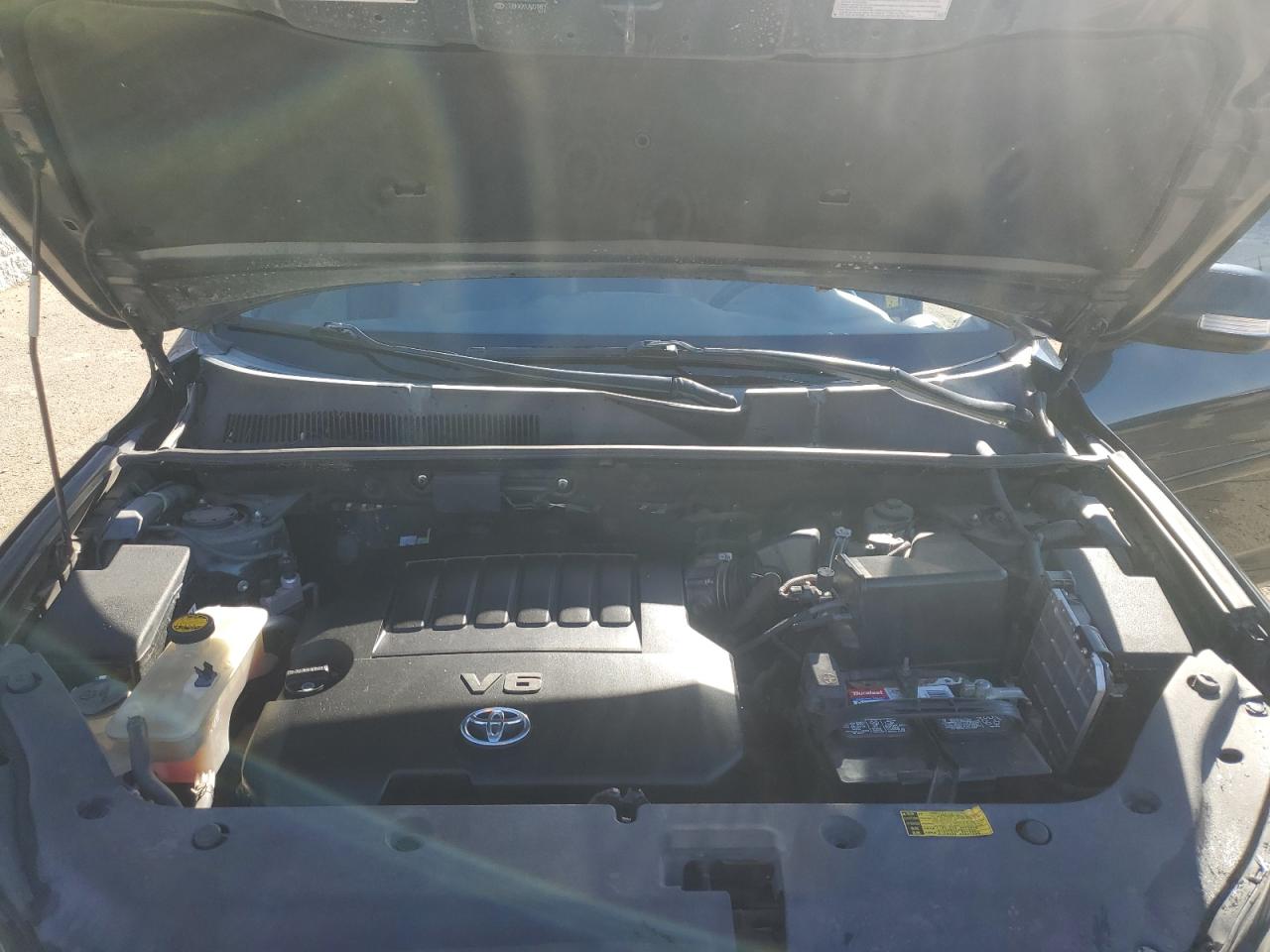 2010 Toyota RAV 4 - Image 12
