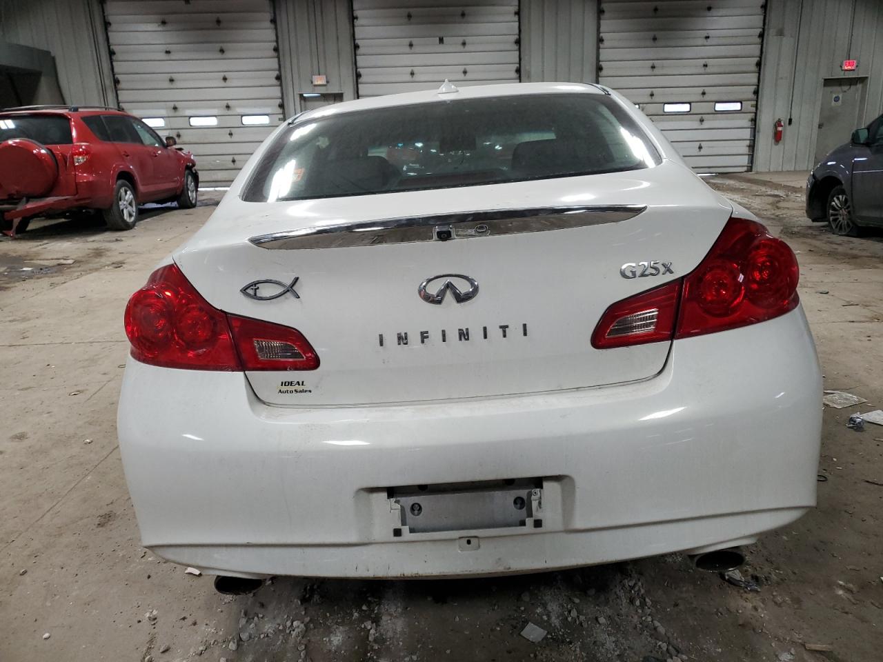 2011 Infiniti G - Image 6