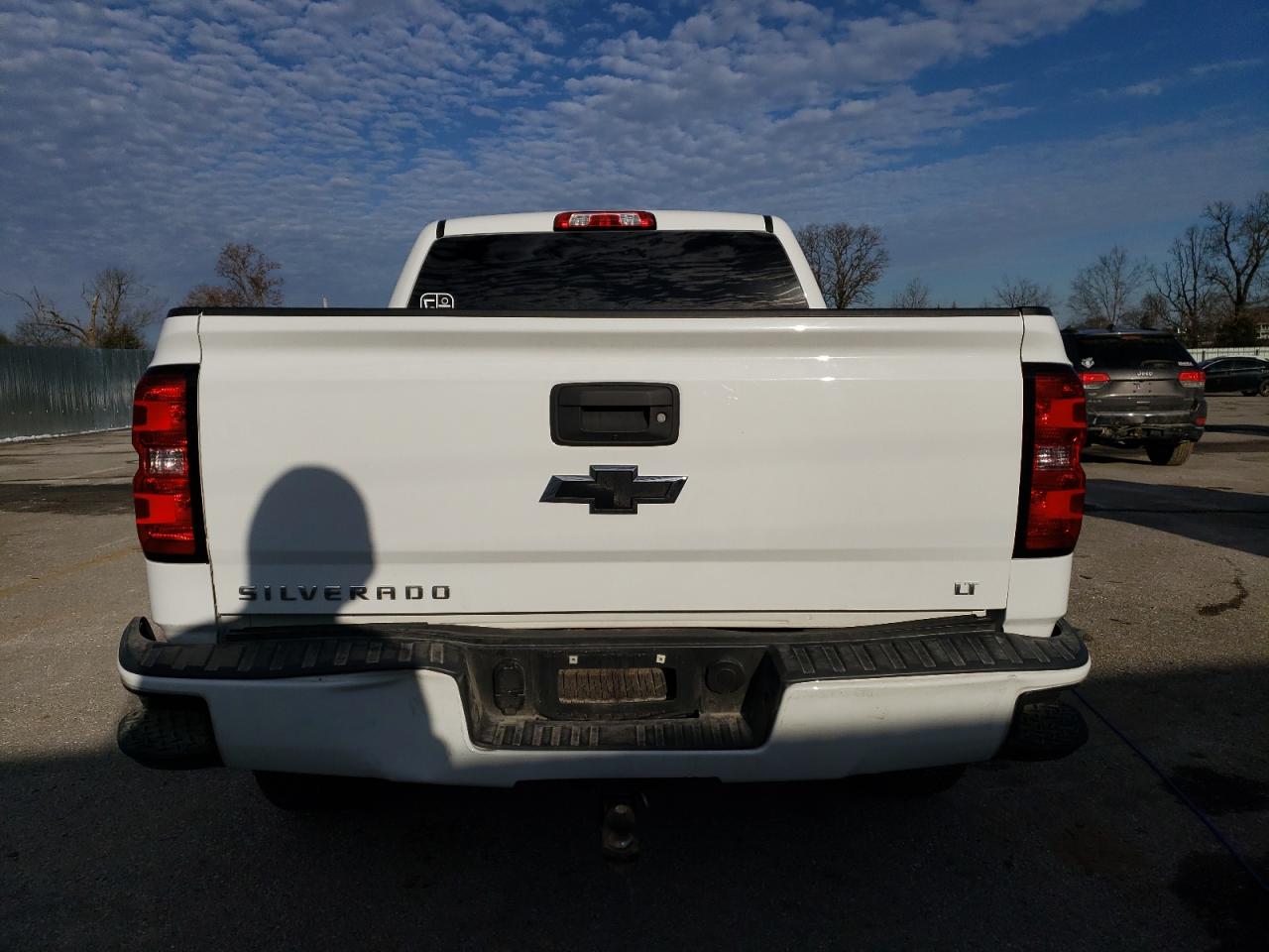 2017 Chevrolet Silverado - Image 6