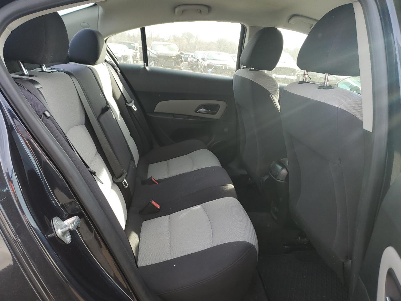 2014 Chevrolet Cruze - Image 10