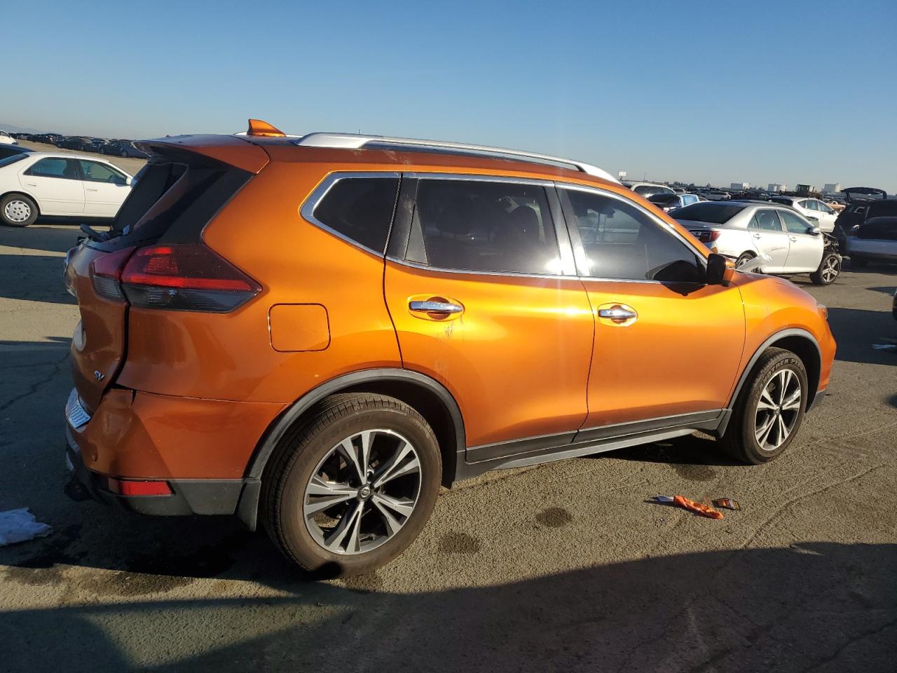 2019 Nissan Rogue - Image 3