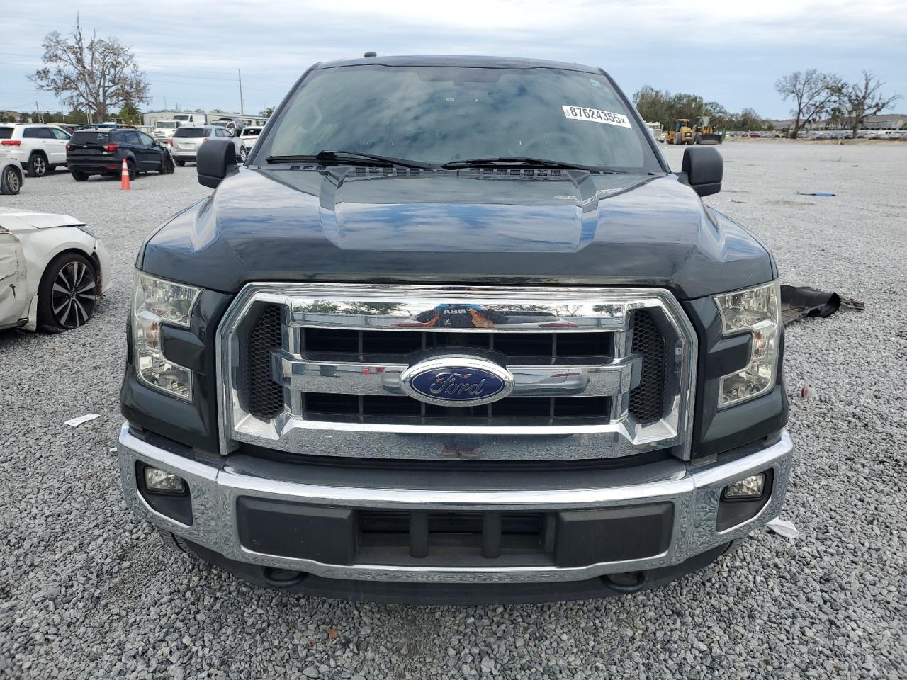 2016 Ford F-150 - Image 5