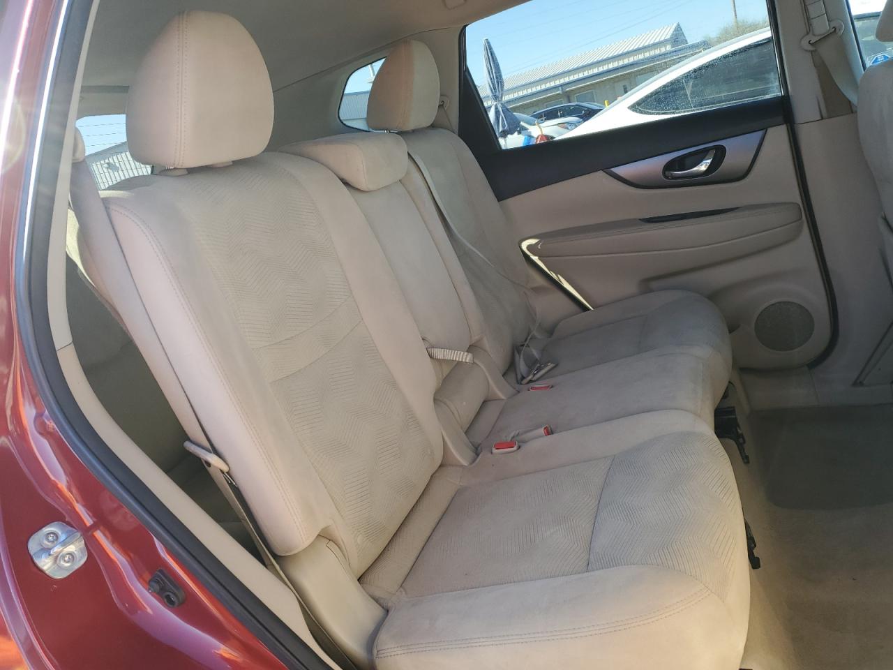 2015 Nissan Rogue - Image 11