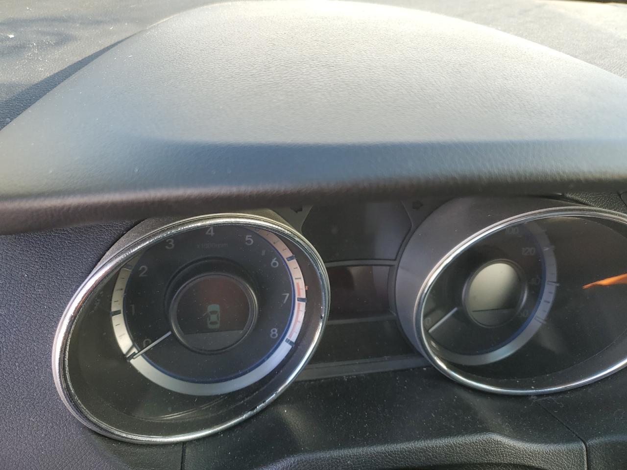 2014 Hyundai Sonata - Image 9