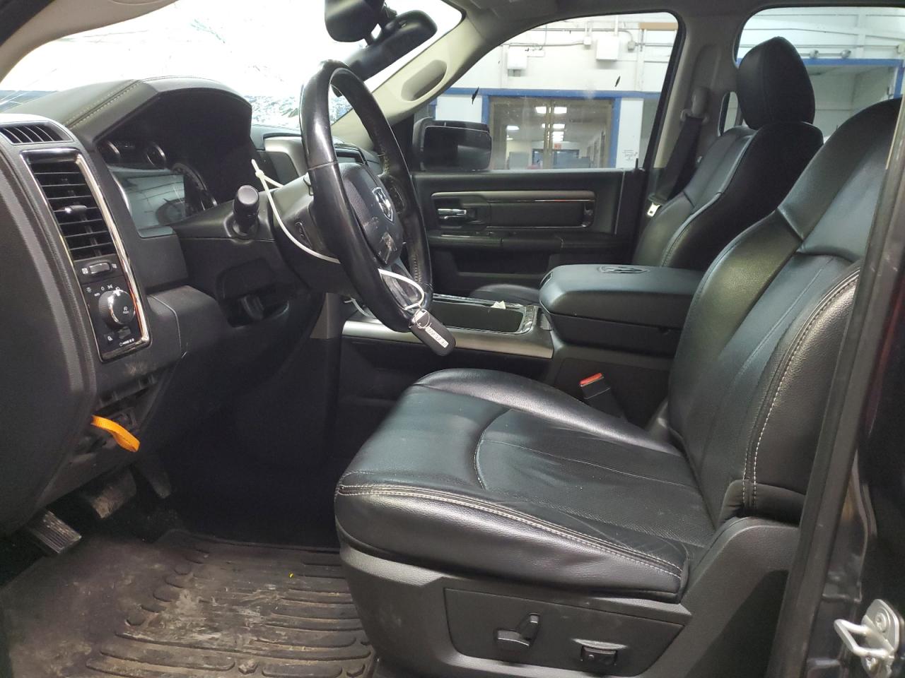 2018 RAM 1500 - Image 7