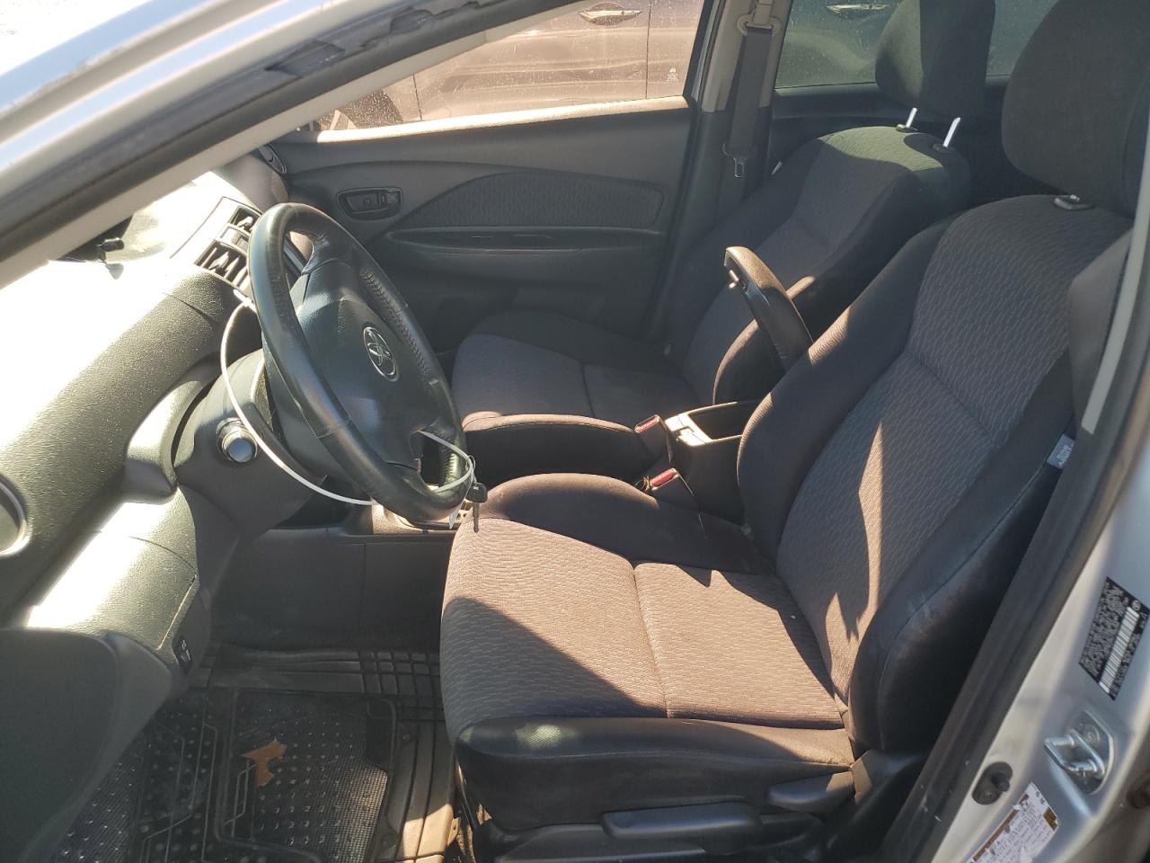 2009 Toyota Yaris - Image 7