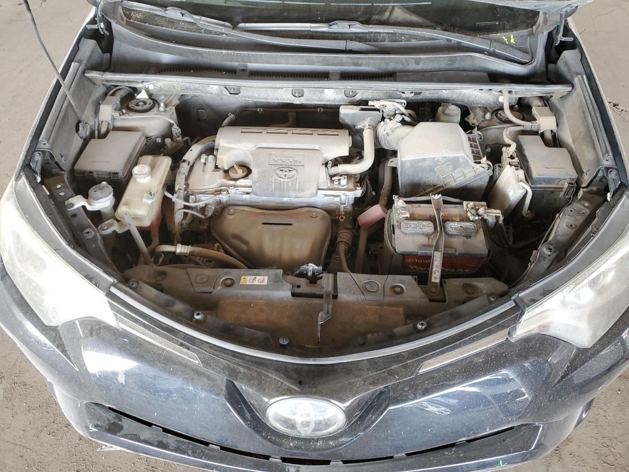 2018 Toyota RAV 4 - Image 11