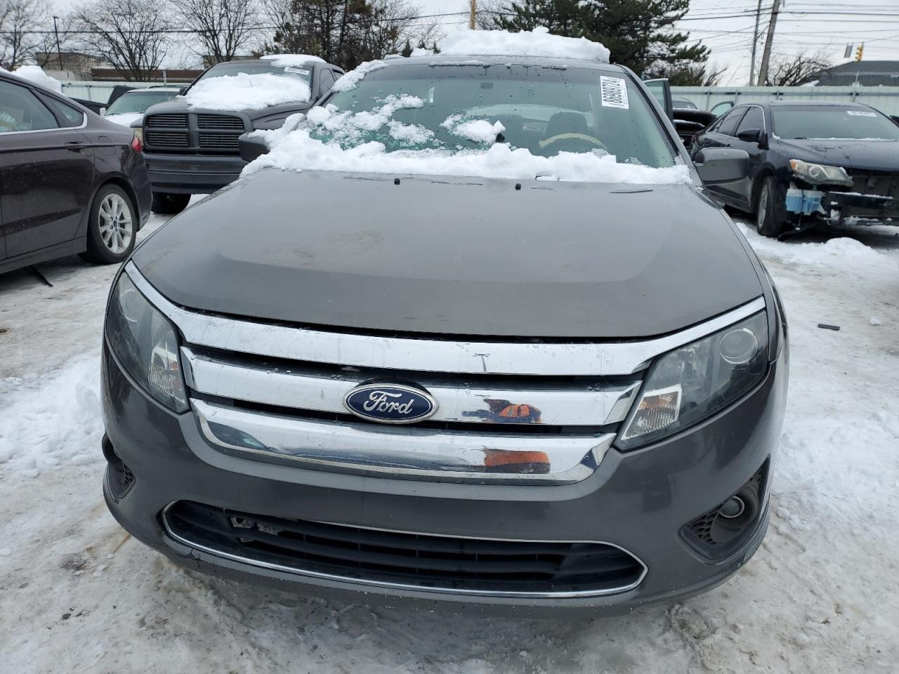 2010 Ford Fusion - Image 5
