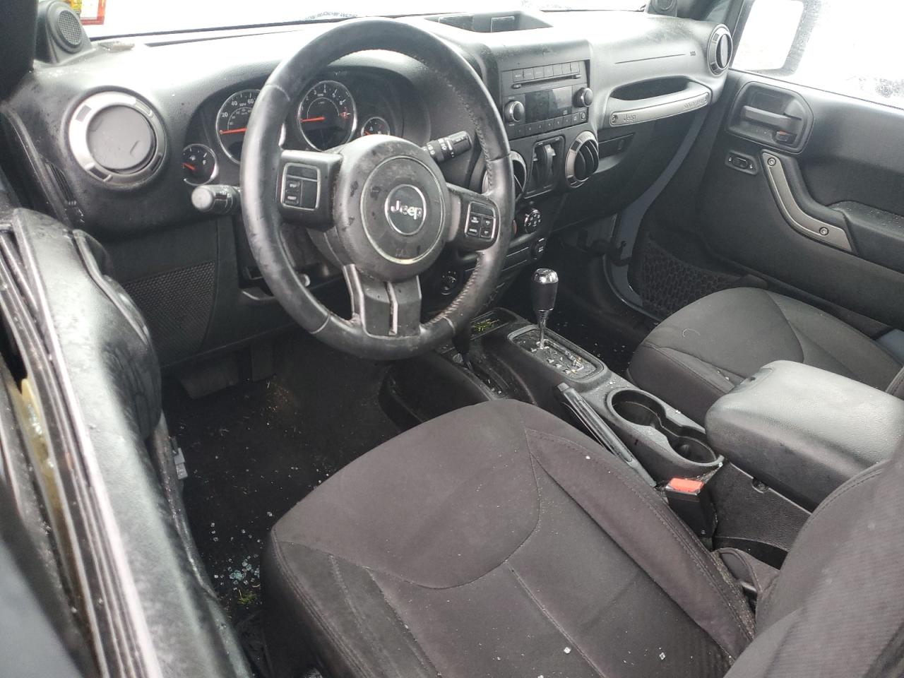 2014 Jeep Wrangler - Image 8