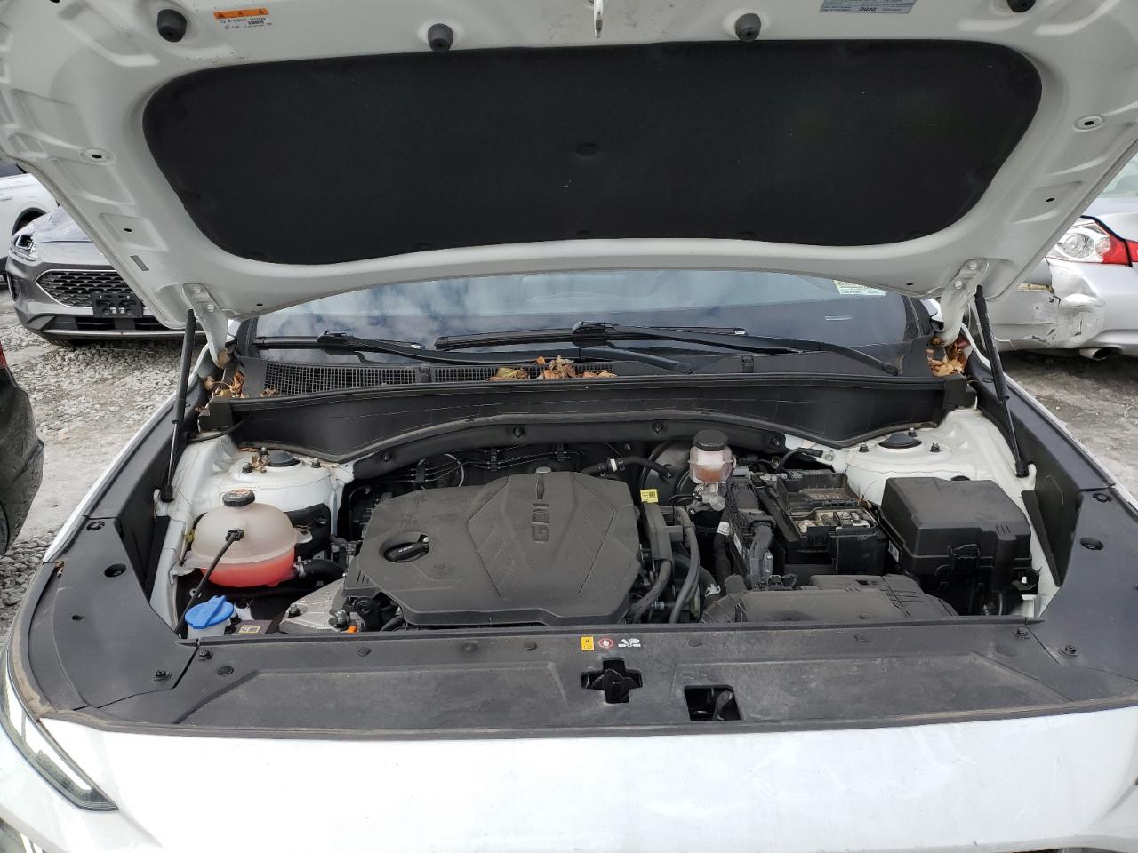 2021 Hyundai Santa Fe - Image 12