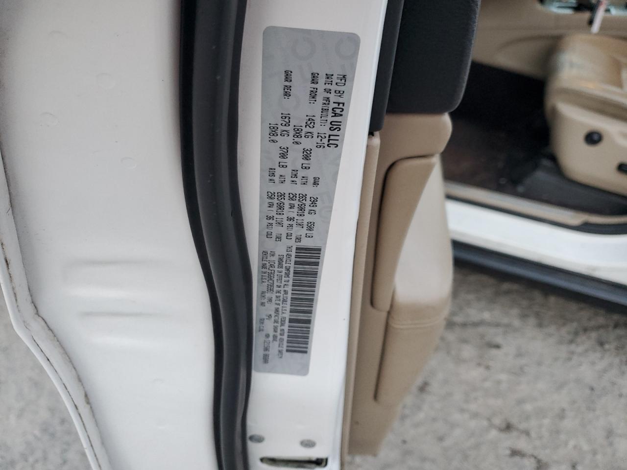 2017 Jeep Grand Cherokee - Image 13