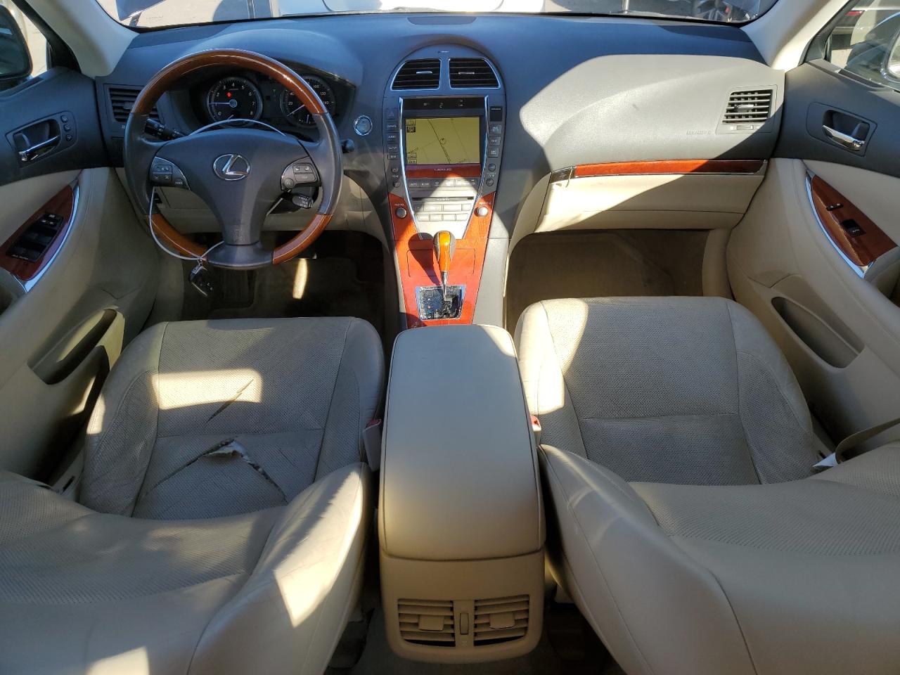 2010 Lexus ES - Image 8