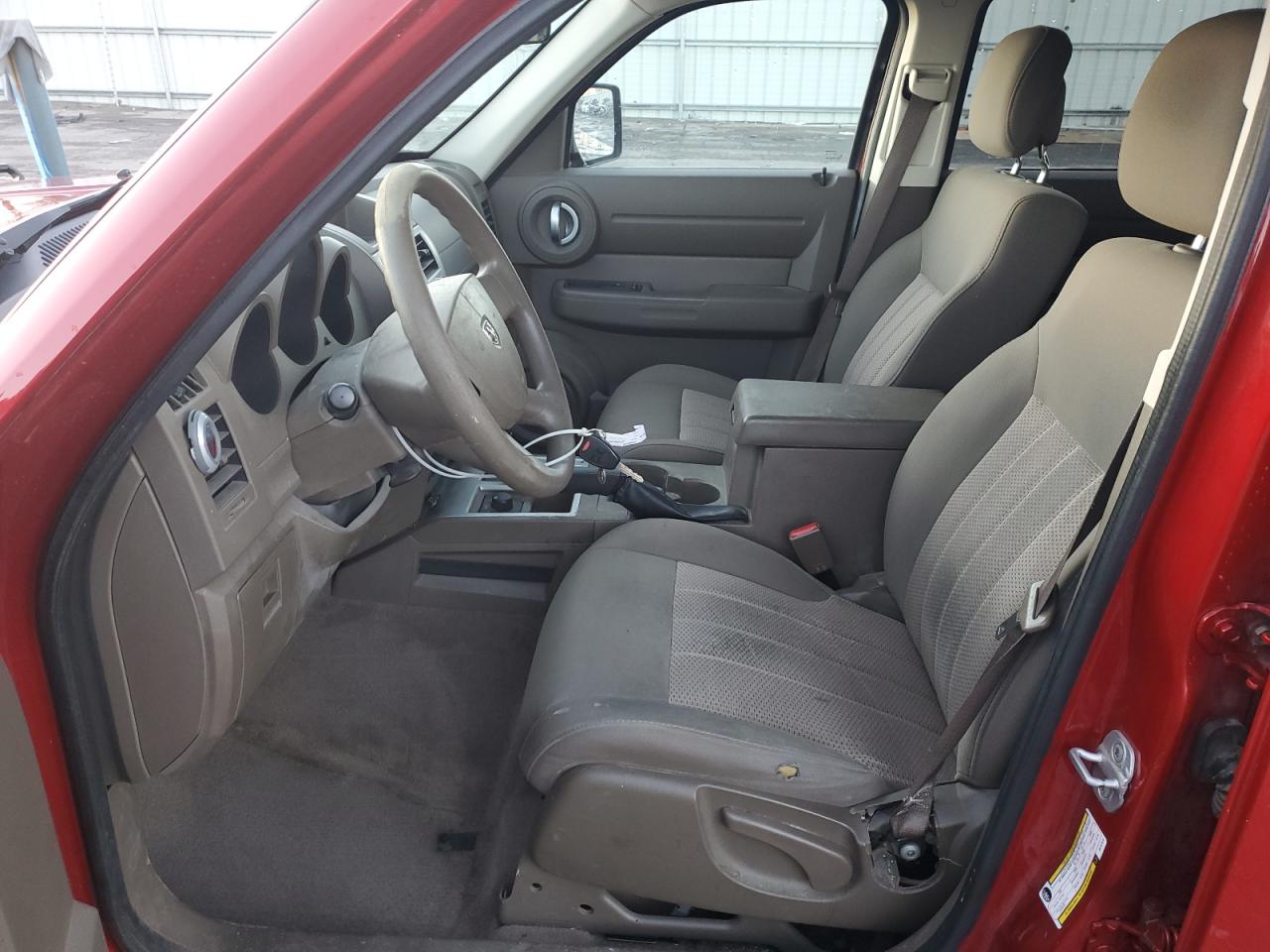 2010 Dodge Nitro - Image 7