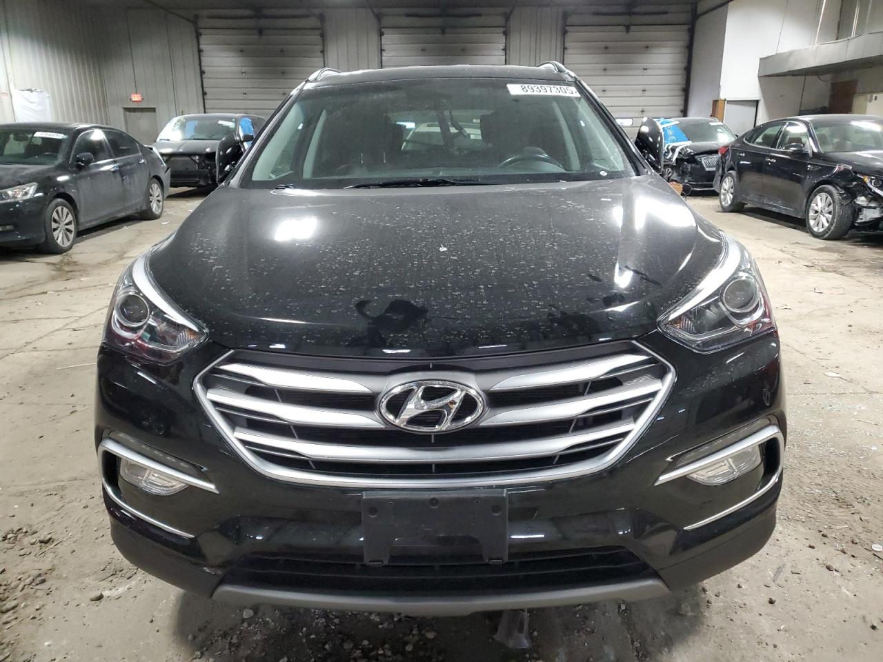 2018 Hyundai Santa Fe - Image 5