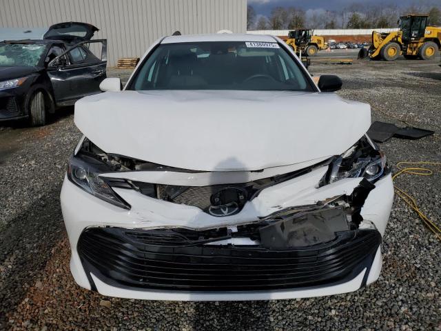  TOYOTA CAMRY 2019 Білий
