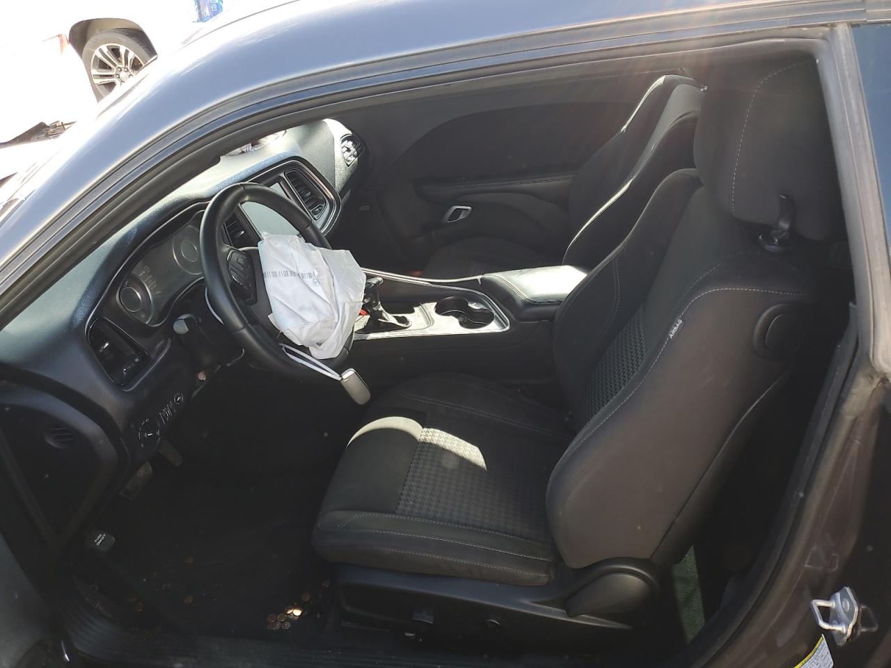 2016 Dodge Challenger - Image 7