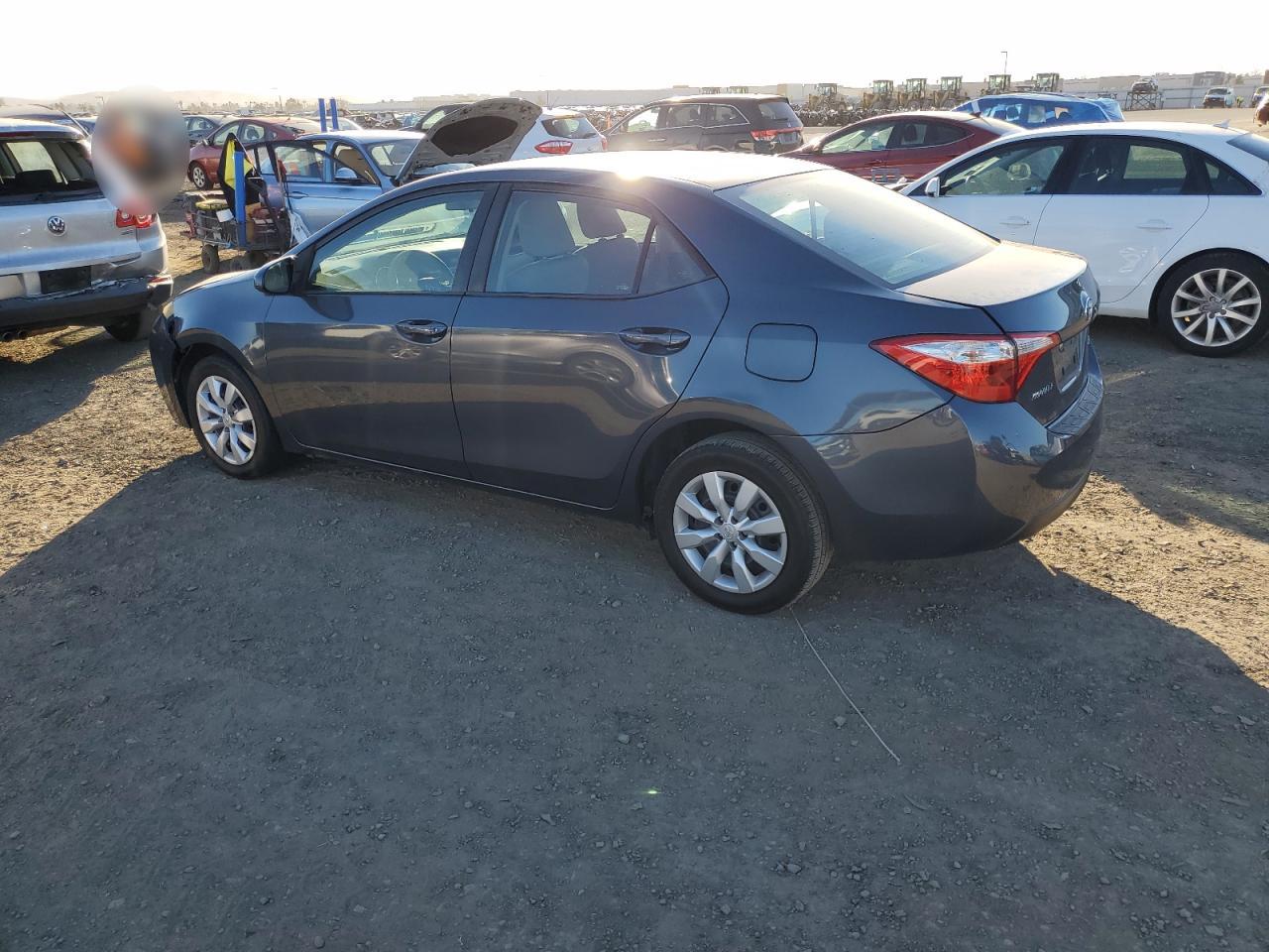 VIN 5YFBURHEXGP384340 2016 TOYOTA COROLLA no.2