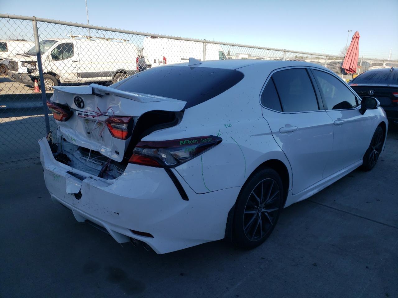 2021 Toyota Camry - Image 3