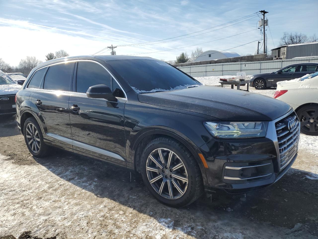 2017 Audi Q7 - Image 4